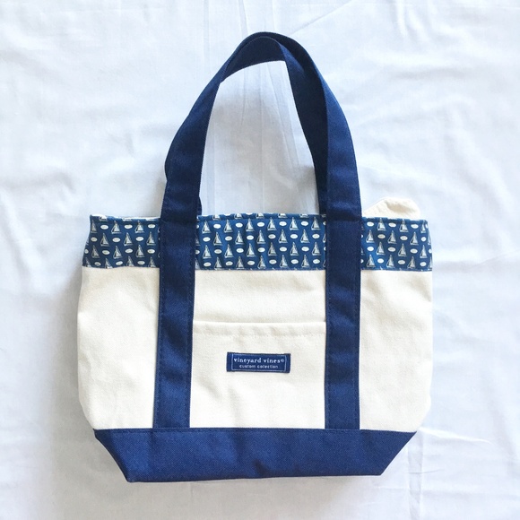 Vineyard Vines Handbags - Vineyard Vines Custom Tote